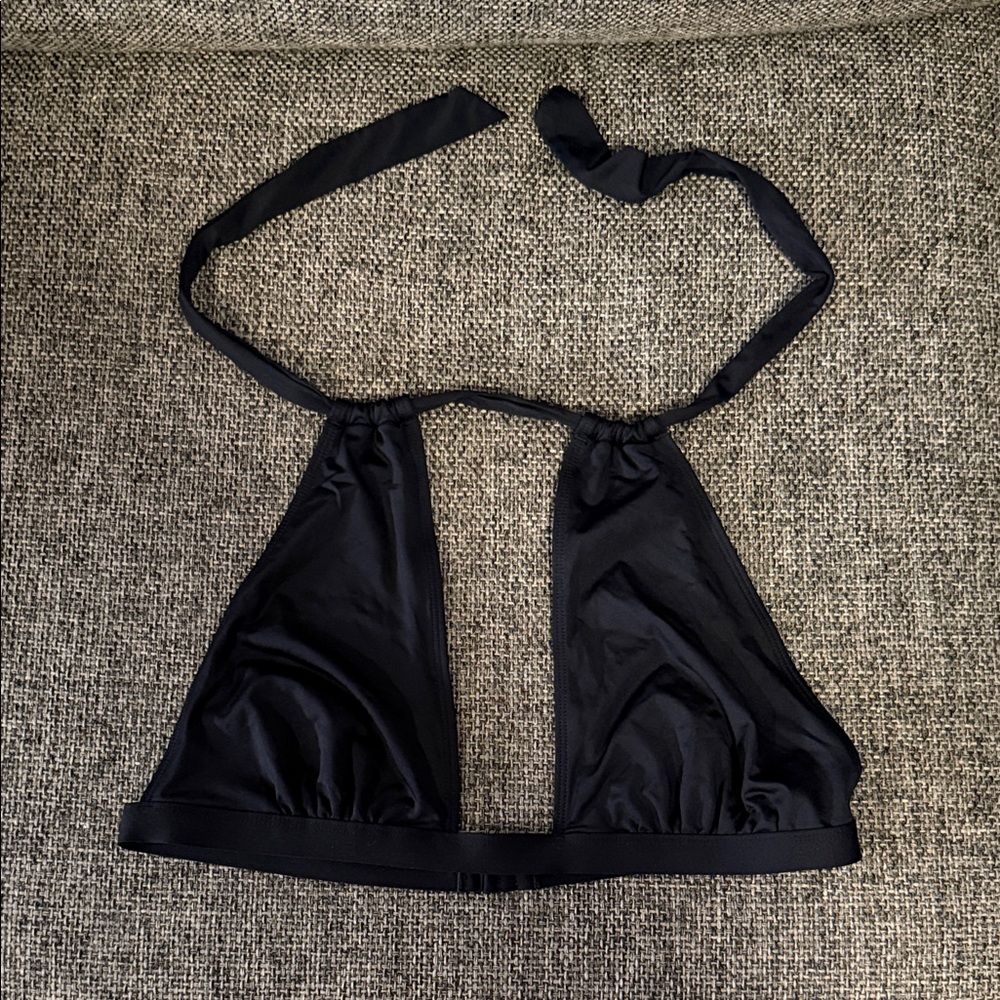 Adore Me | Black Halter Bikini Top | L